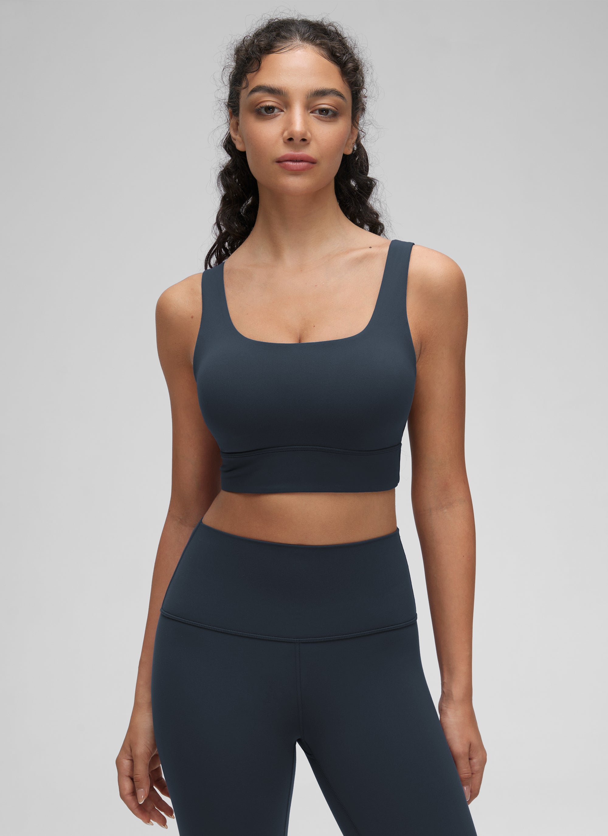 CRZ YOGA Women's Yoga Low Support Butterluxe Sport Bra U Back Longline True Navy @model_info:Anano