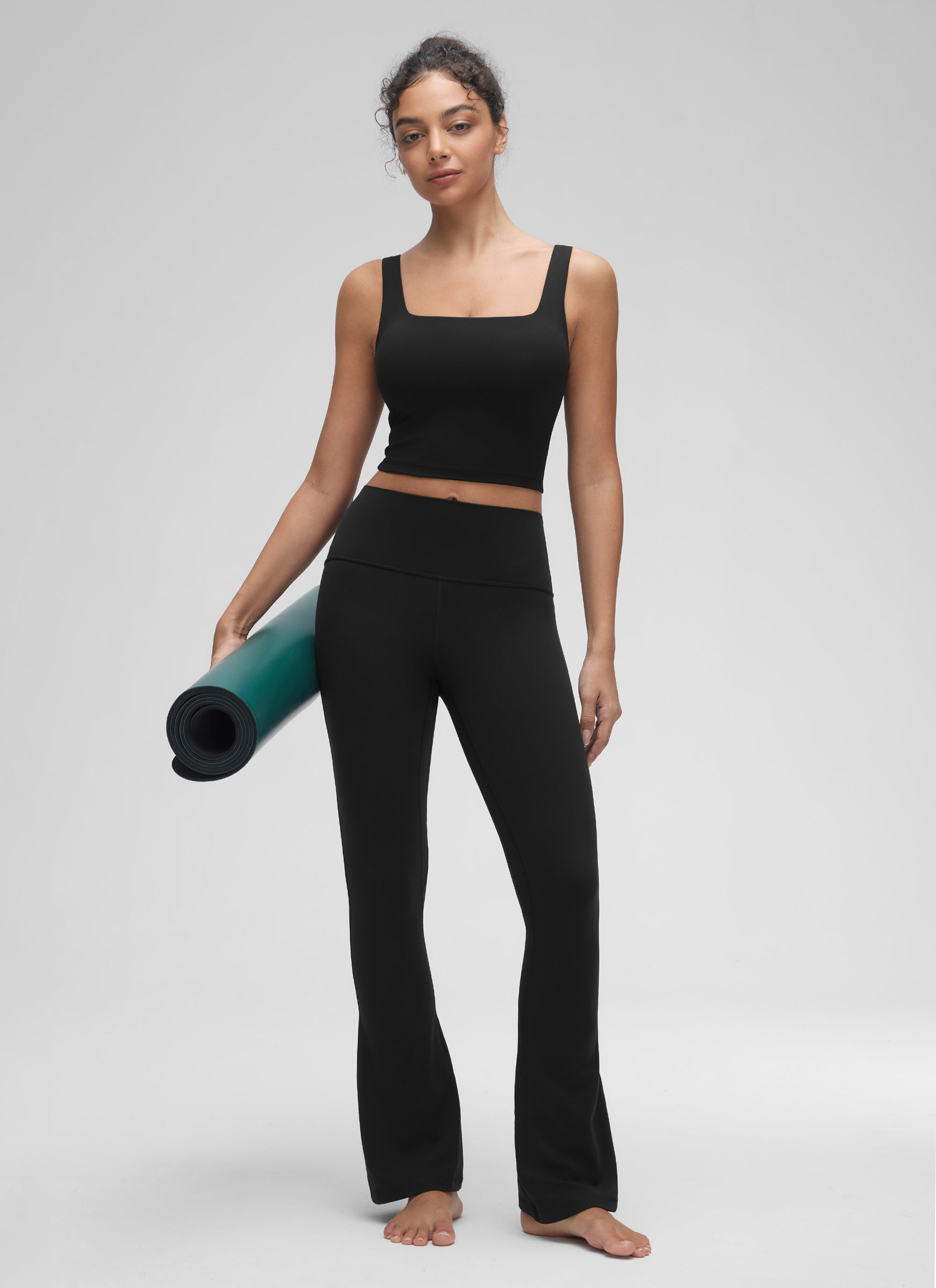 CRZ YOGA Women's Yoga Low Impact Butterluxe Longline Bra Square Neck Black @model_info:Anano