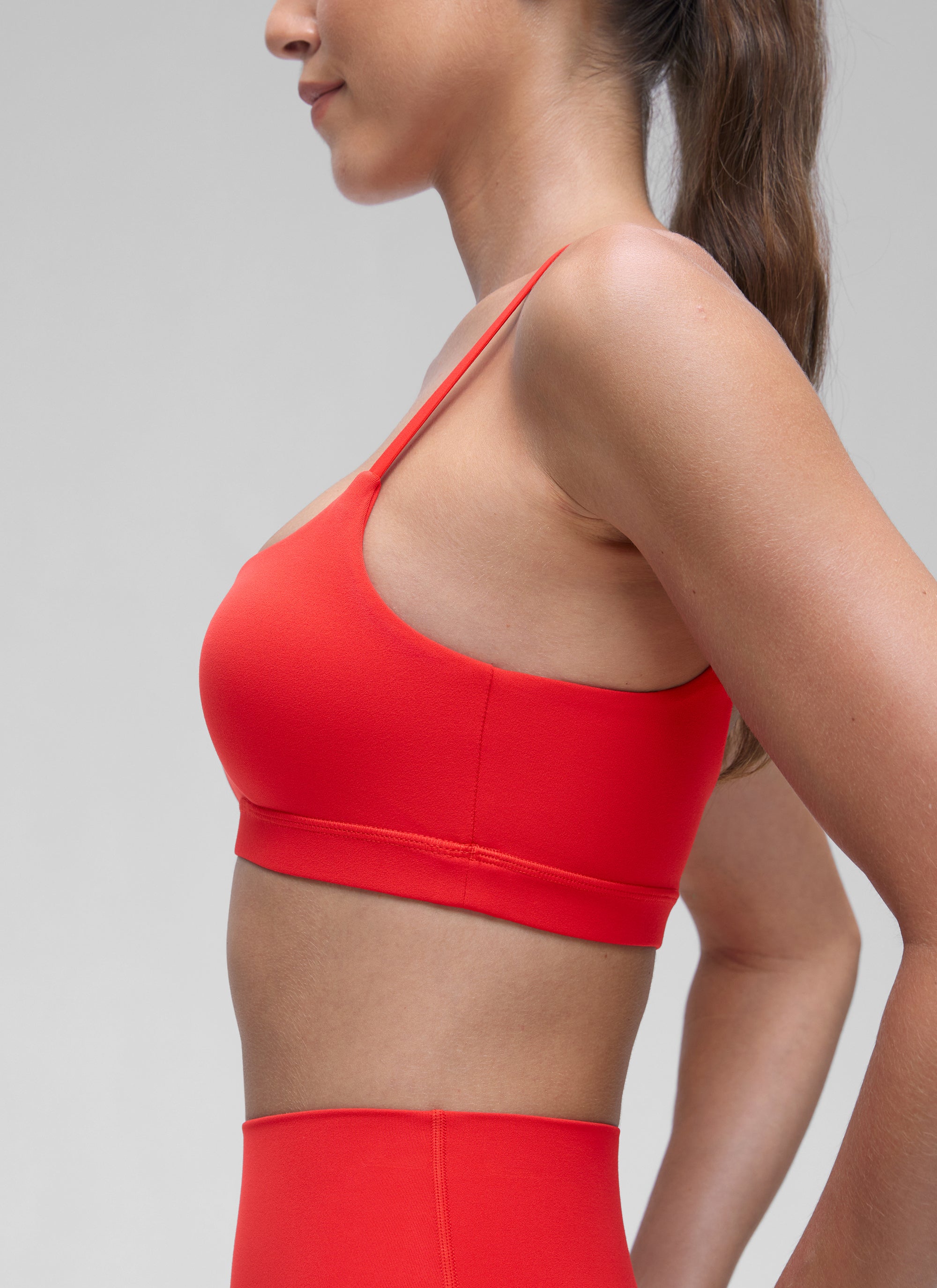 CRZ YOGA Womens Butterluxe Adjustable Spaghetti Strap Scoop Neck Bra Deep Red