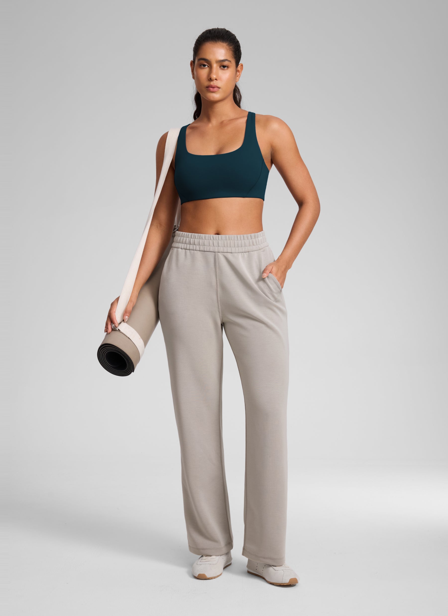 CRZ YOGA Womens Butterlift Double Lined Square Neck Yoga Sports Bra True Navy @model_info:Q1
