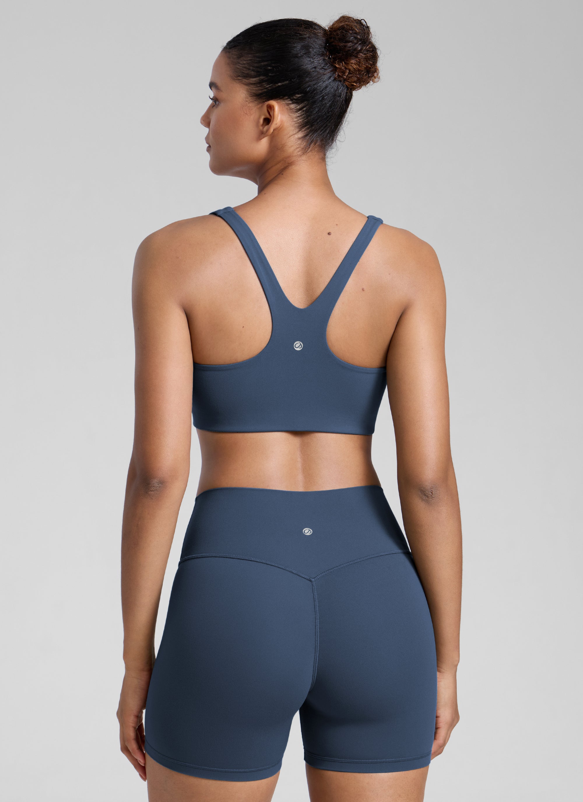 CRZ YOGA Womens Butterlift Double Lined Square Neck Yoga Sports Bra Stelindigo @model_info:Barbara