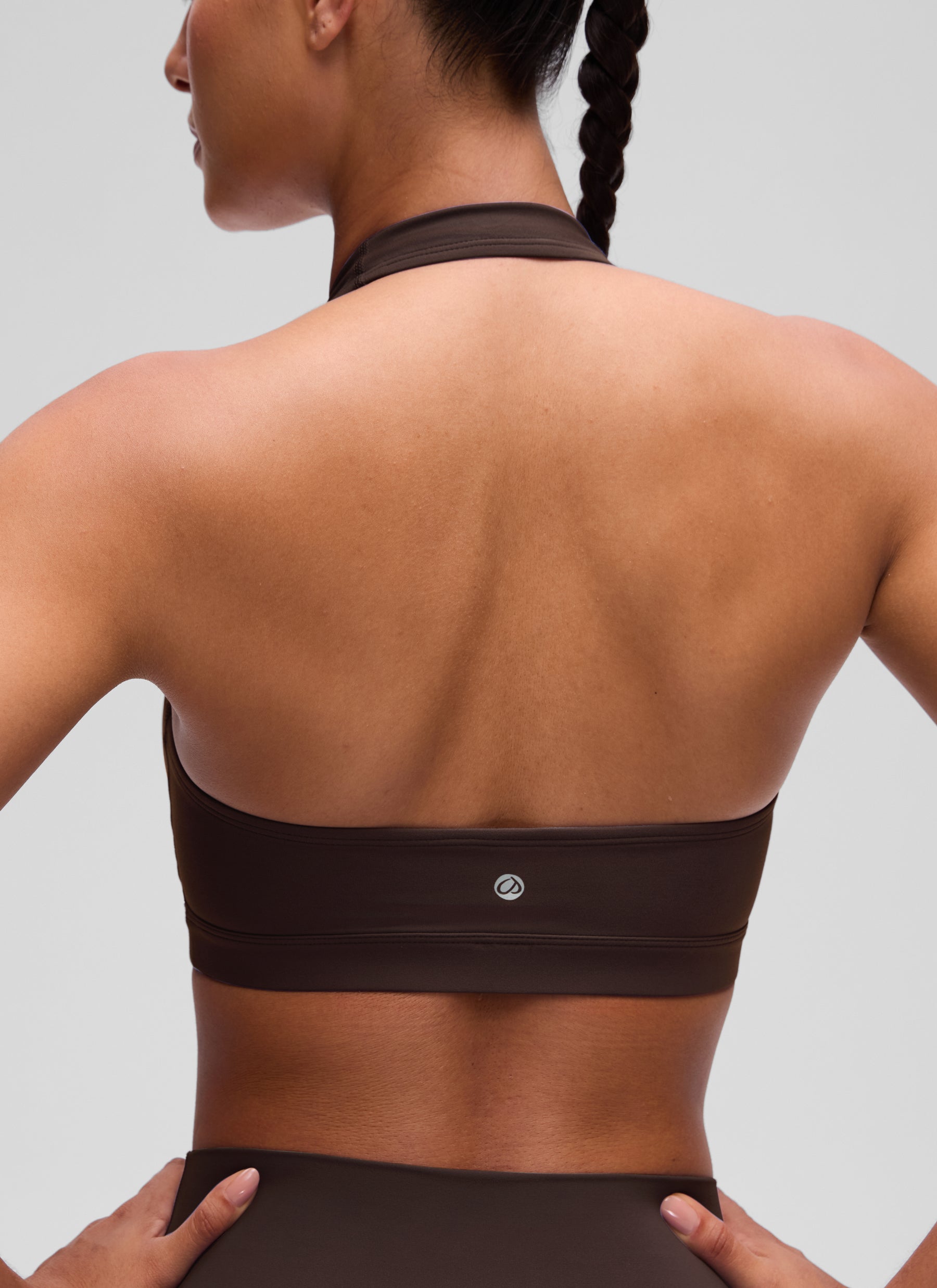 CRZ YOGA Womens Yoga Scoop Neck Padded Open Back Sports Bras Hot Fudge Brown