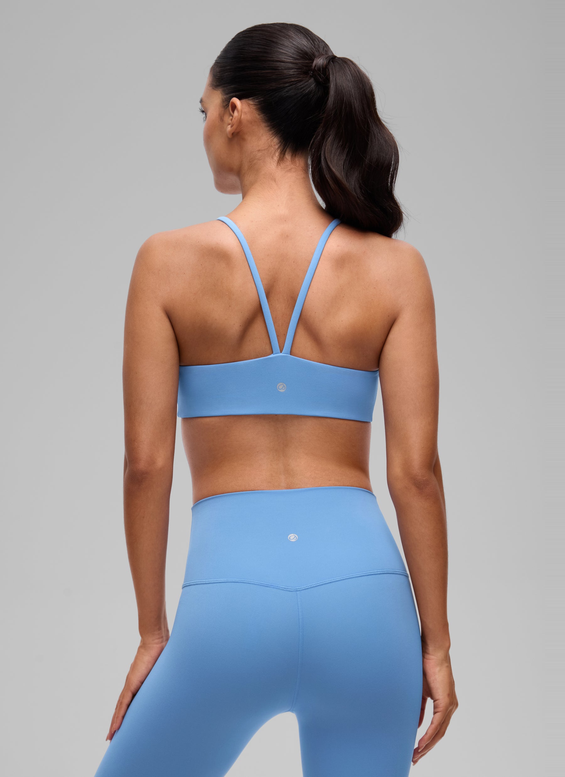 CRZ YOGA Women's Butterlift® Yoga V Back Double Lined Sports Bra Party Blue @model_info:A