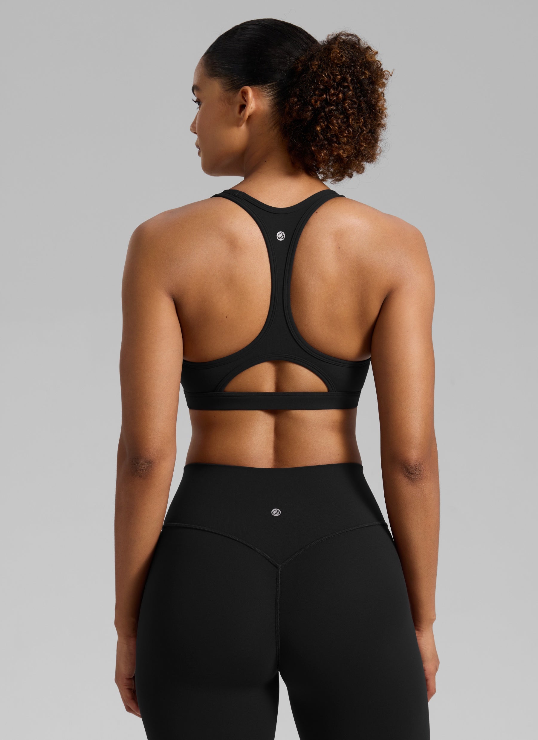 CRZ YOGA Women's Butterlift Yoga U Neck Racerback Keyhole Sports Bra Black