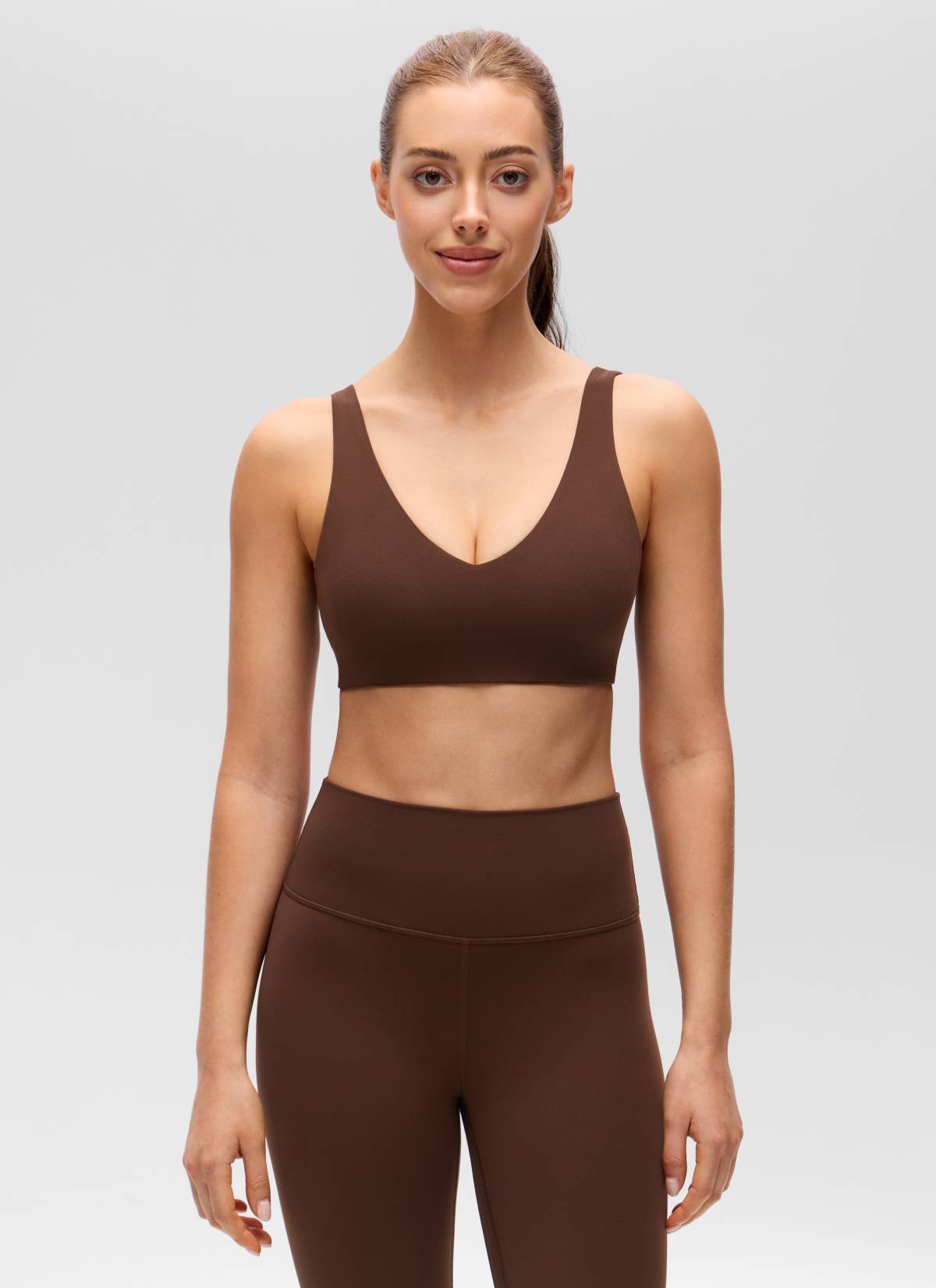 CRZ YOGA Women's Butterluxe Yoga U Back Sports Bra Light Support Lava Brown @model_info:Lary