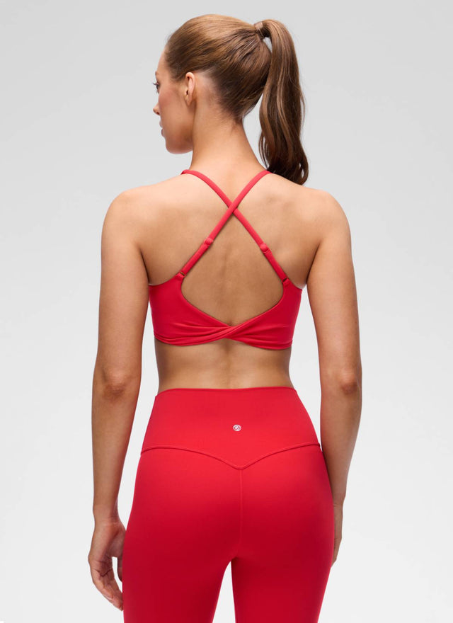 CRZ YOGA Women's Butterluxe Yoga V Neck Twist Cross Back Sports Bra Aurora Red @model_info:Lary