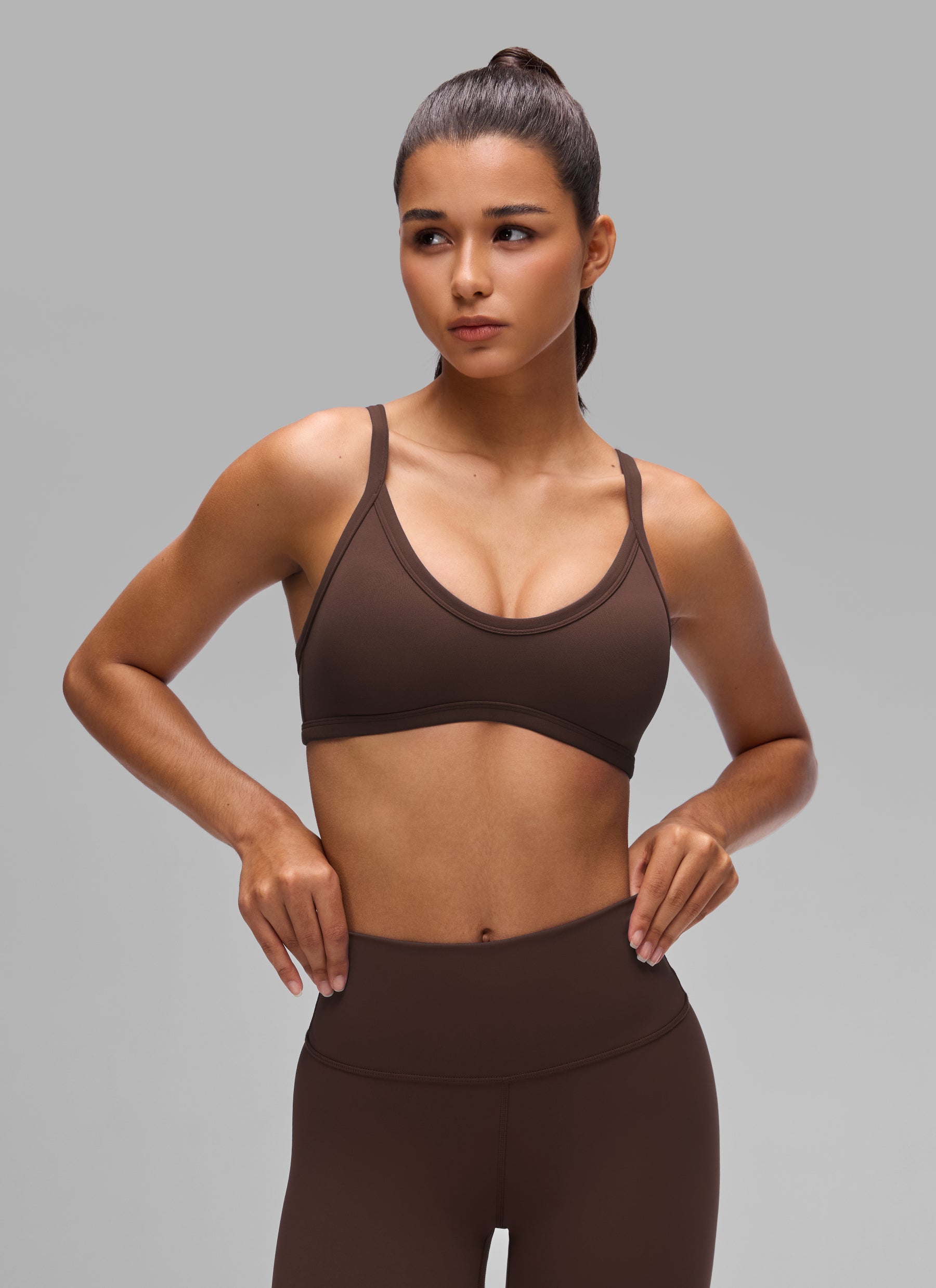 CRZ YOGA Butterlift Women's Double Lined V Neck Workout Sports Bras Hot Fudge Brown