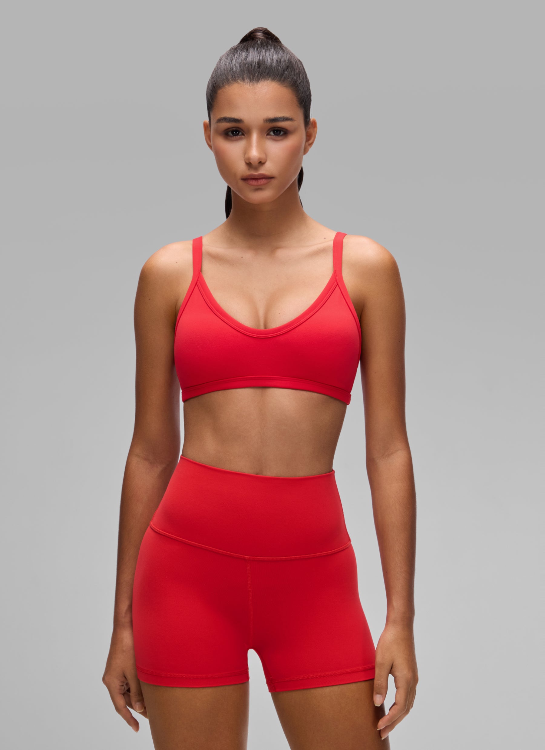 CRZ YOGA Butterlift Women's Double Lined V Neck Workout Sports Bras Aurora Red