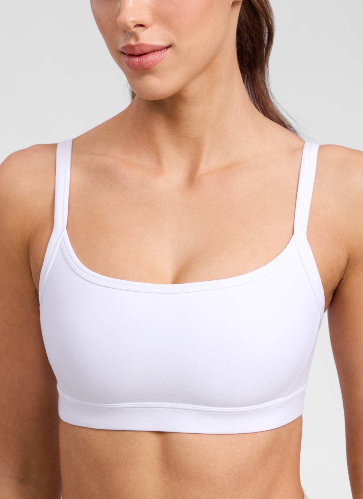 CRZ YOGA Women's Butterlift Workout Scoop Neck Double Lined Sports Bra White @model_info:Lary