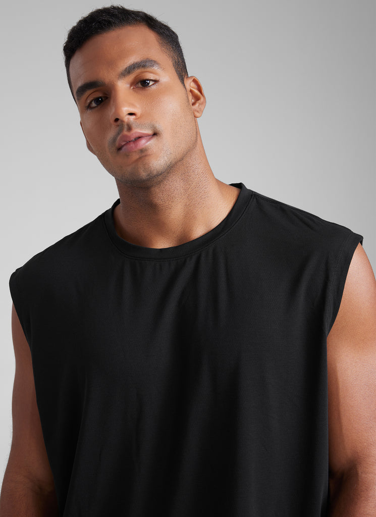 CRZ YOGA Men's Mesh Quick Dry Workout Relaxed Fit Tank Tops Sleeveless Black