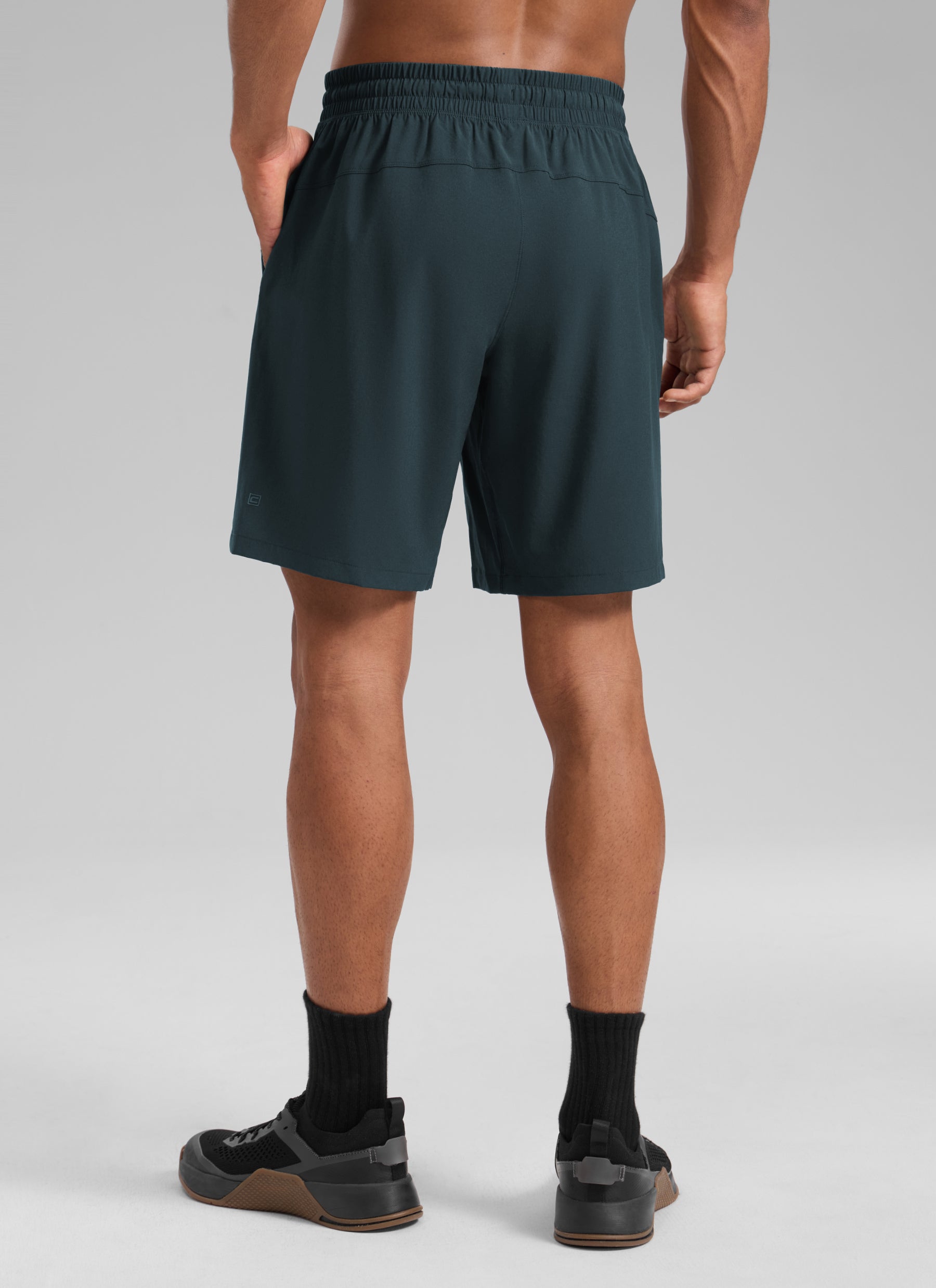 CRZ YOGA Men's Train Relaxed Fit Feathery-Fit Linerless Shorts 9'' Melanite @model_info:R