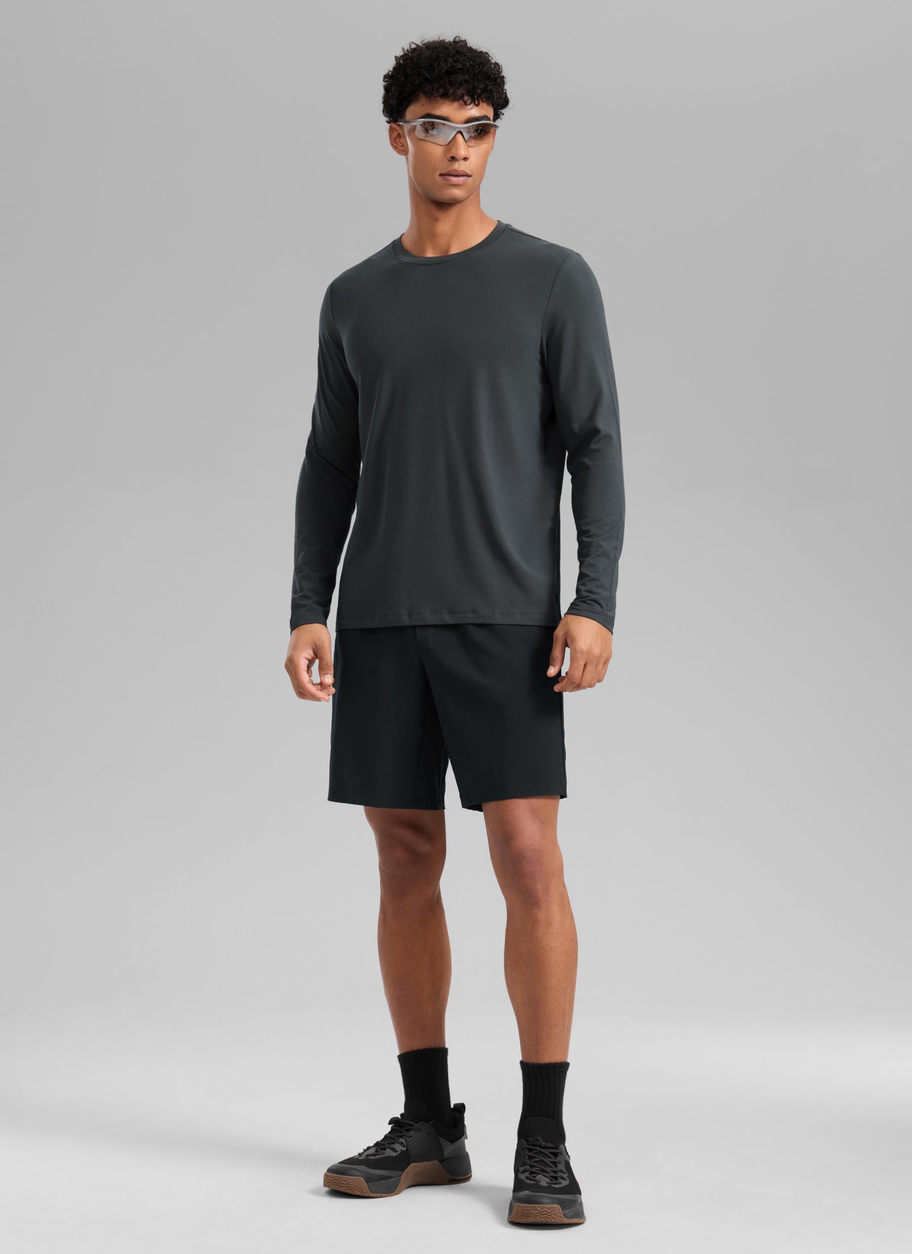 CRZ YOGA Men's Train Relaxed Fit Feathery-Fit Linerless Shorts 9'' Black @model_info:R