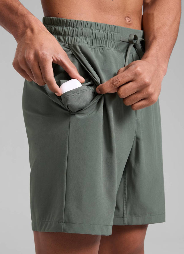 CRZ YOGA Men's Train Classic Fit Feathery-Fit Linerless Shorts 7'' Grey Sage