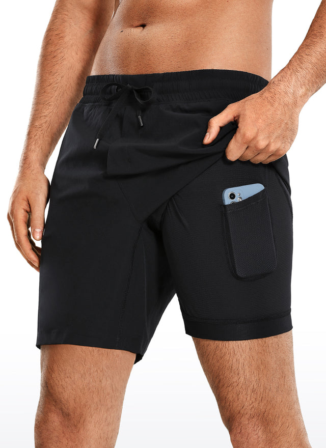 CRZ YOGA Men's Train Run Classic Fit Feathery-Fit Lined Shorts 7'' Black @model_info:M