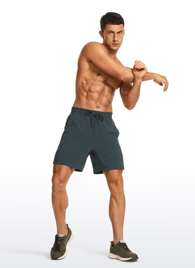 CRZ YOGA Men's Train Run Classic Fit Feathery-Fit Lined Shorts 7'' Melanite @model_info:A