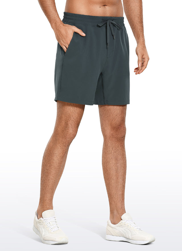 CRZ YOGA Men's Train Run Classic Fit Feathery-Fit Lined Shorts 7'' Melanite @model_info:M