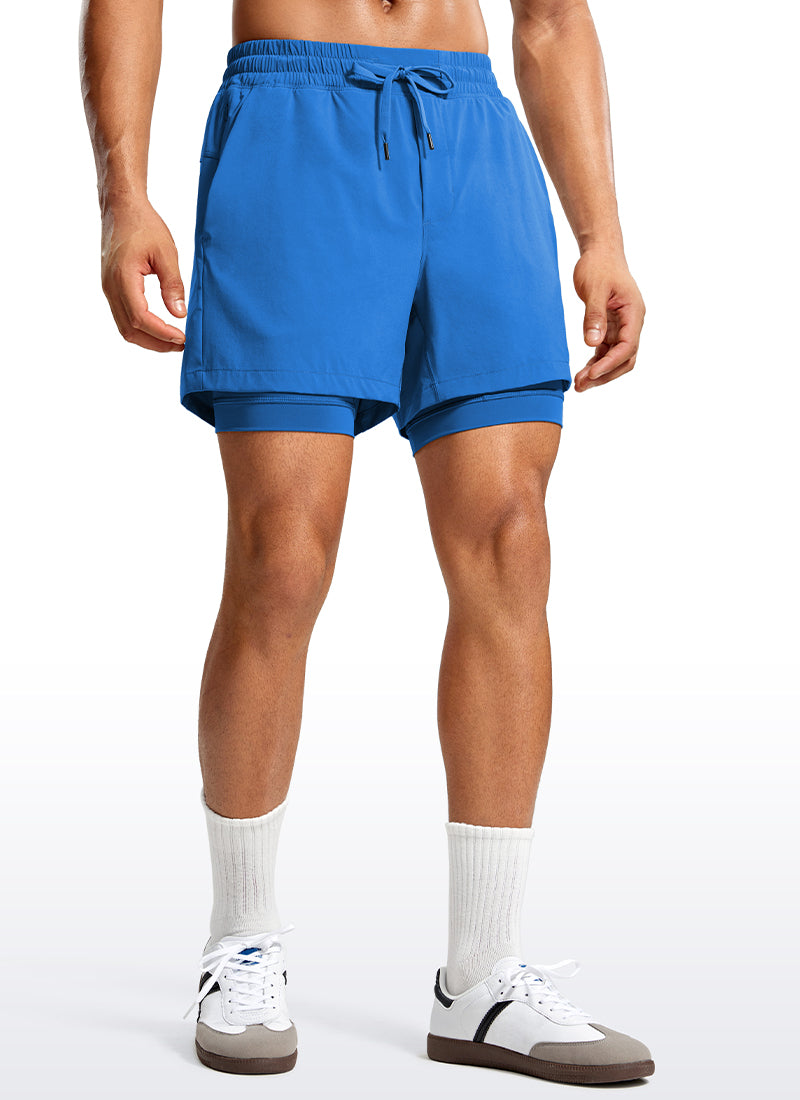 CRZ YOGA Men's Train Relaxed Fit Feathery-Fit 2 in 1 Shorts 5'' with Long Liner Sparkle Blue @model_info:Jhony