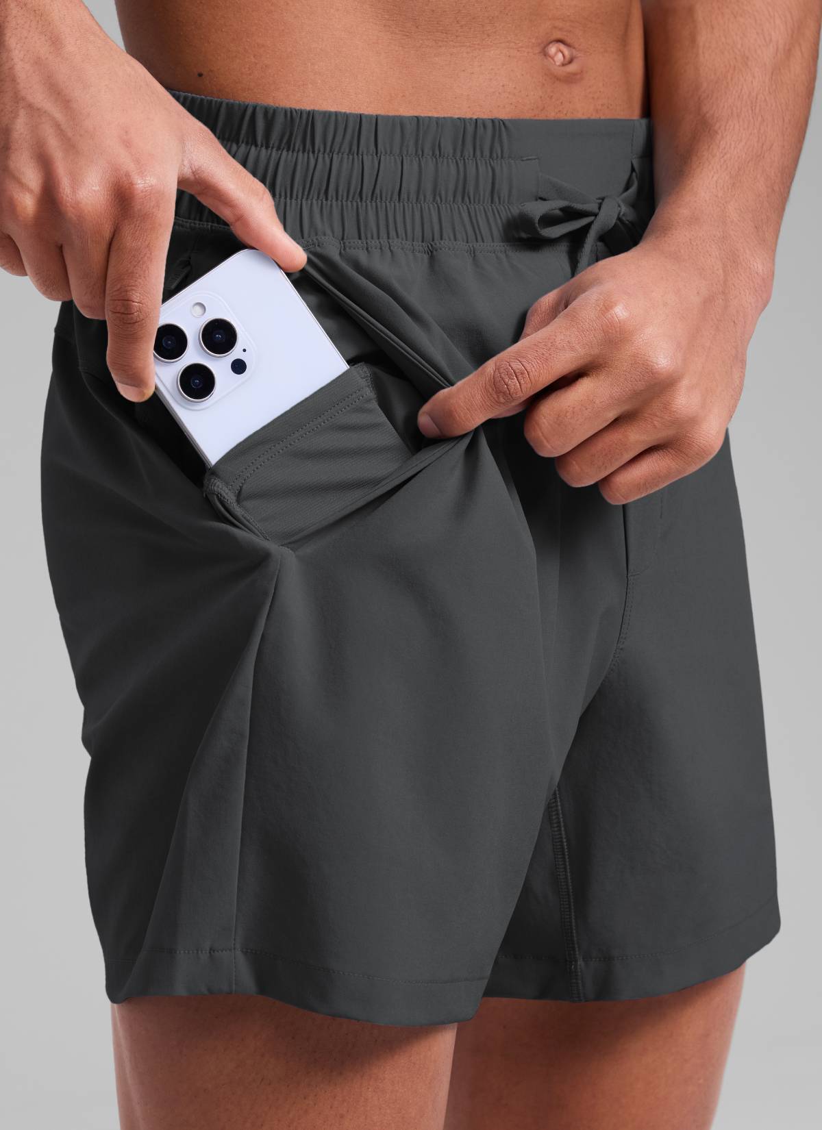 CRZ YOGA Men's Running Feathery-Fit Workout Linerless Shorts 5'' Ink Gray @model_info:Rafael