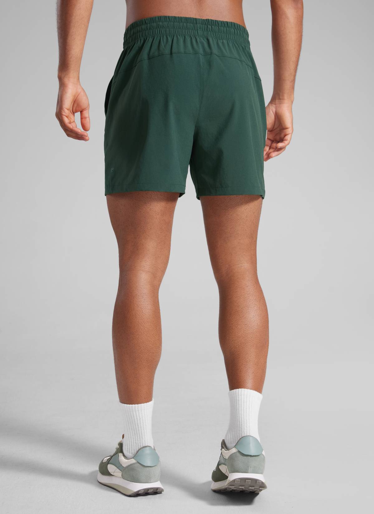 CRZ YOGA Men's Running Feathery-Fit Workout Linerless Shorts 5'' Legend Green @model_info:H