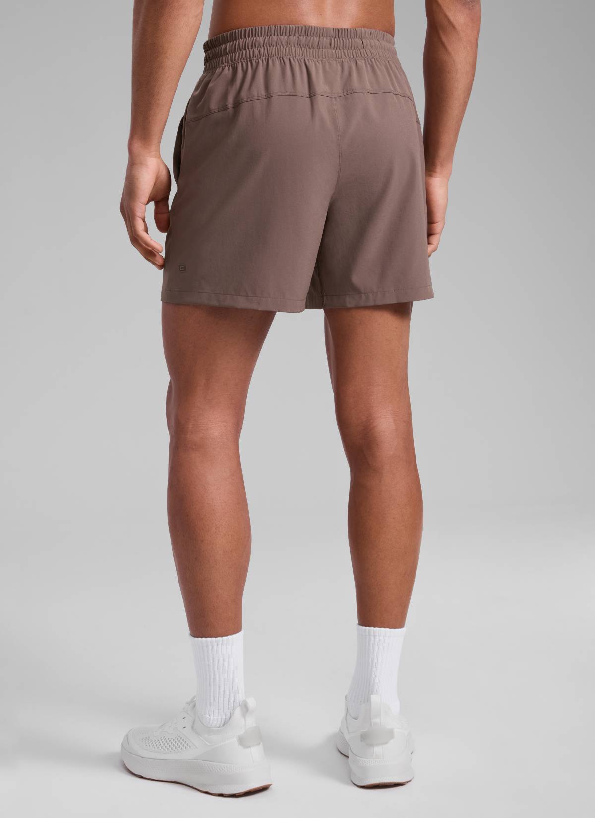 CRZ YOGA Men's Running Feathery-Fit Workout Linerless Shorts 5'' Brown Rock @model_info:Rafael