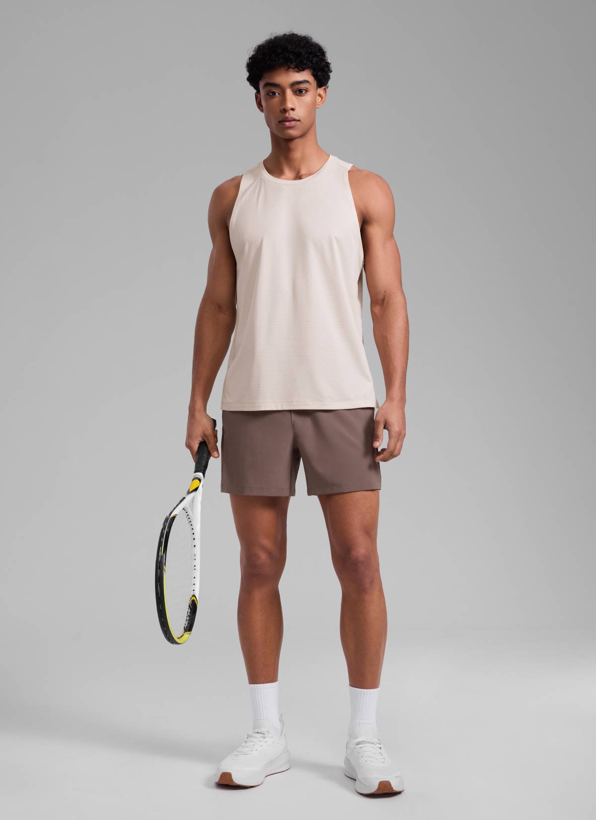 CRZ YOGA Men's Running Feathery-Fit Workout Linerless Shorts 5'' Brown Rock @model_info:Rafael