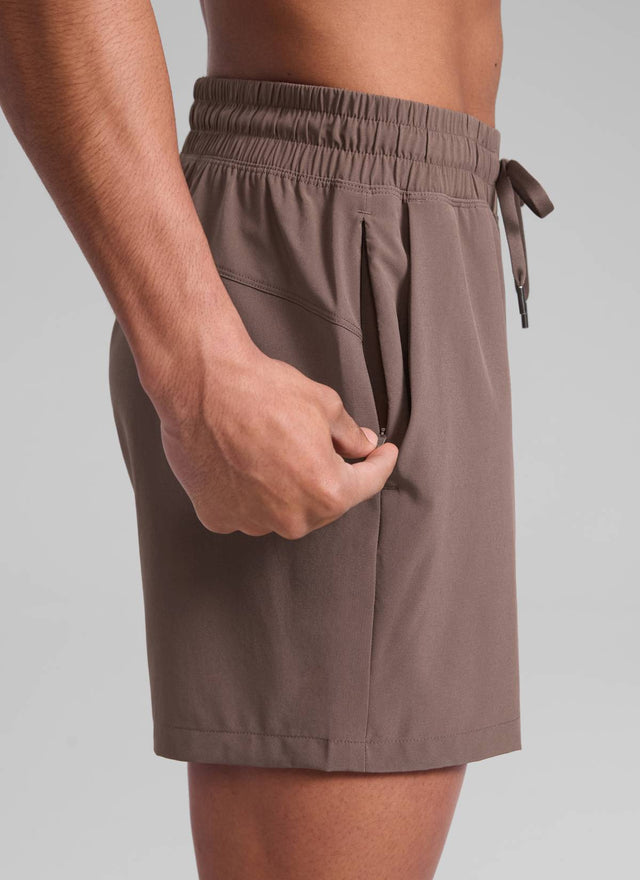 CRZ YOGA Men's Running Feathery-Fit Workout Linerless Shorts 5'' Brown Rock @model_info:Rafael
