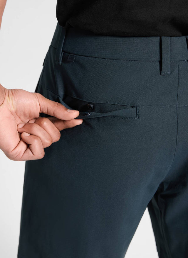 CRZ YOGA Men's Work Classic Fit All-Day Comfort Golf Shorts Pocket 7'' True Navy