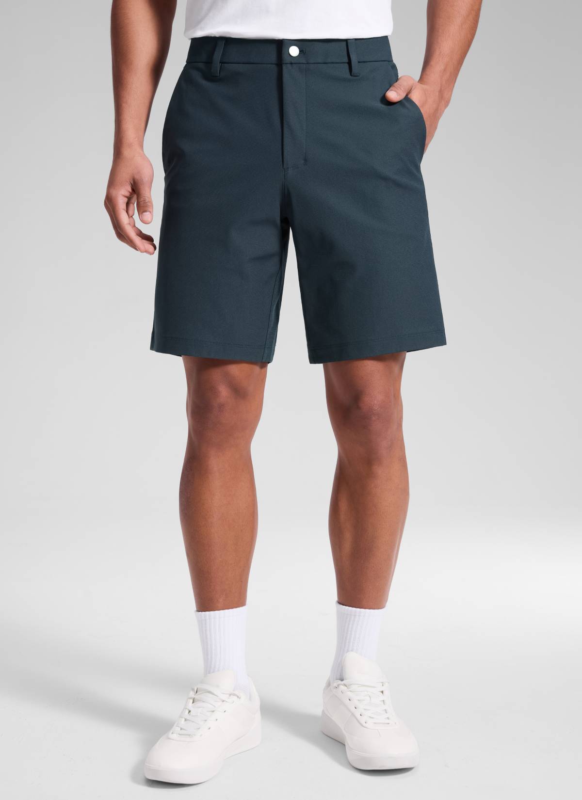 CRZ YOGA Men's Work Classic Fit All-Day Comfort Golf Shorts Pocket 9'' True Navy @model_info:Rafael