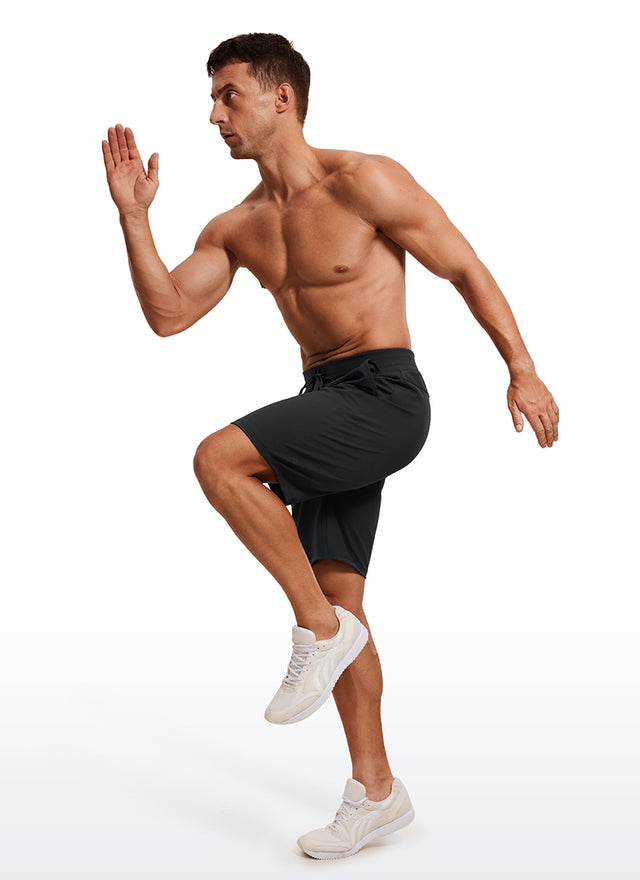CRZ YOGA Men's Train Relaxed Fit On the Travel Linerless Shorts 9'' Black @model_info:ALE