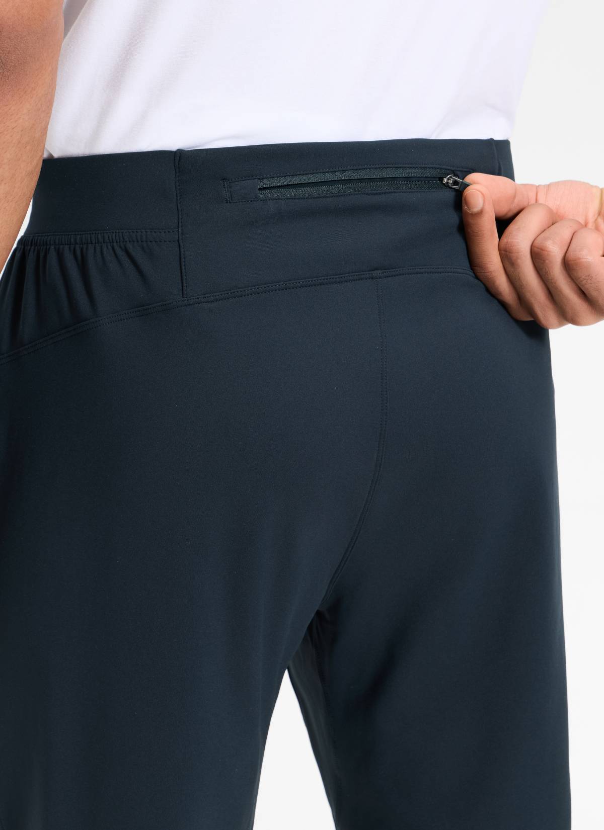 CRZ YOGA Men's Train Relaxed Fit On the Travel Pants 30'' True Navy