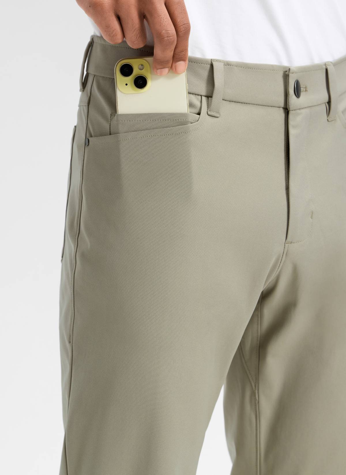 CRZ YOGA Mens Work Slim Fit All-Day Comfort Golf Pants 5 Pockets 30'' Khali Barley @model_info:Rafael