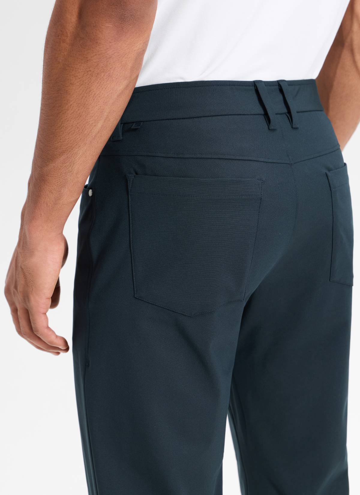 CRZ YOGA Mens Work Slim Fit All-Day Comfort Golf Pants 5 Pockets 30'' True Navy @model_info:Rafael