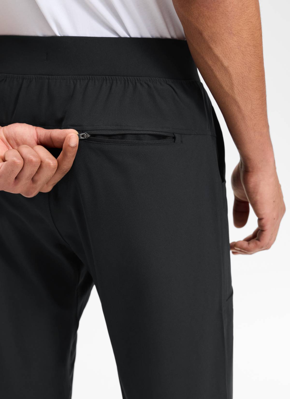 CRZ YOGA Men All Day Comfy Quick Dry with Pockets Golf Pants 31'' Black
