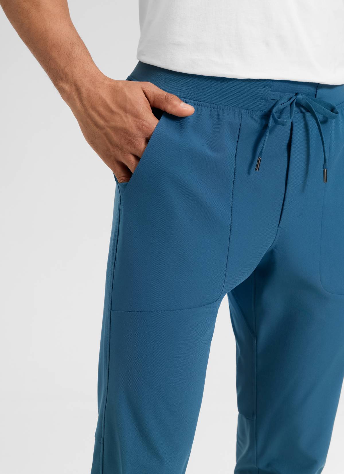 CRZ YOGA Mens Work Slim Fit All-Day Comfort Golf Joggers 30'' Iron Blue @model_info:Jhony