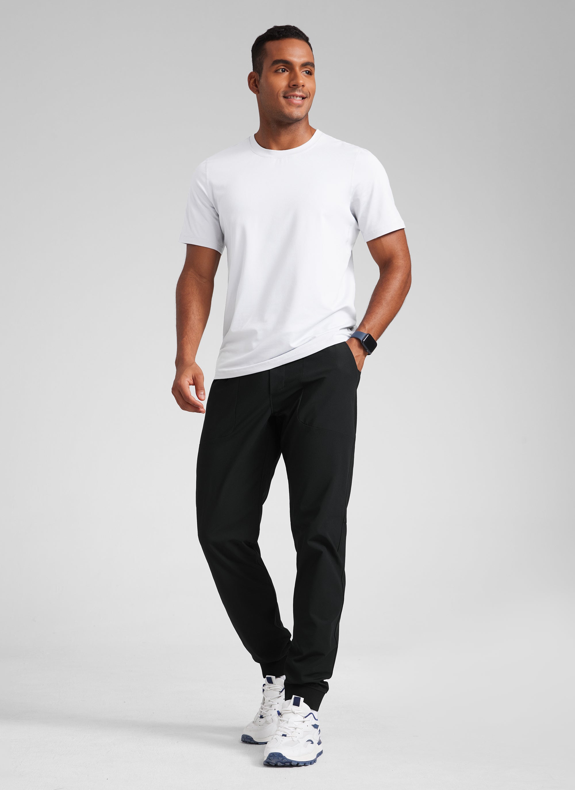 CRZ YOGA Men All Day Comfy Slim-Fit Golf Joggers 32'' with Pockets Black @model_info:H