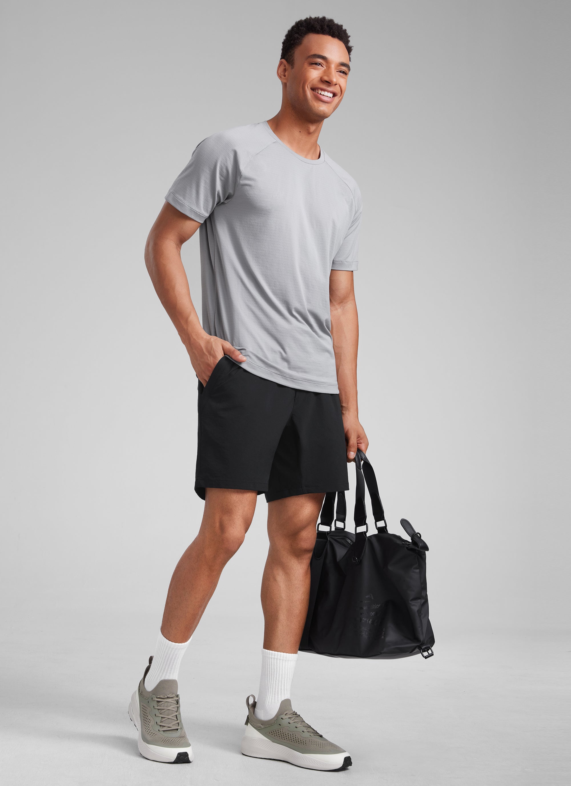 CRZ YOGA Men‘s Workout Water Resistant Short 7