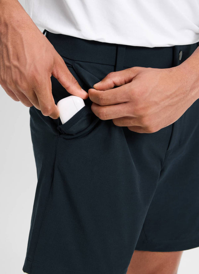 CRZ YOGA Men's Stretch Cotton Golf Mid Rise Pocket Chino Shorts 7