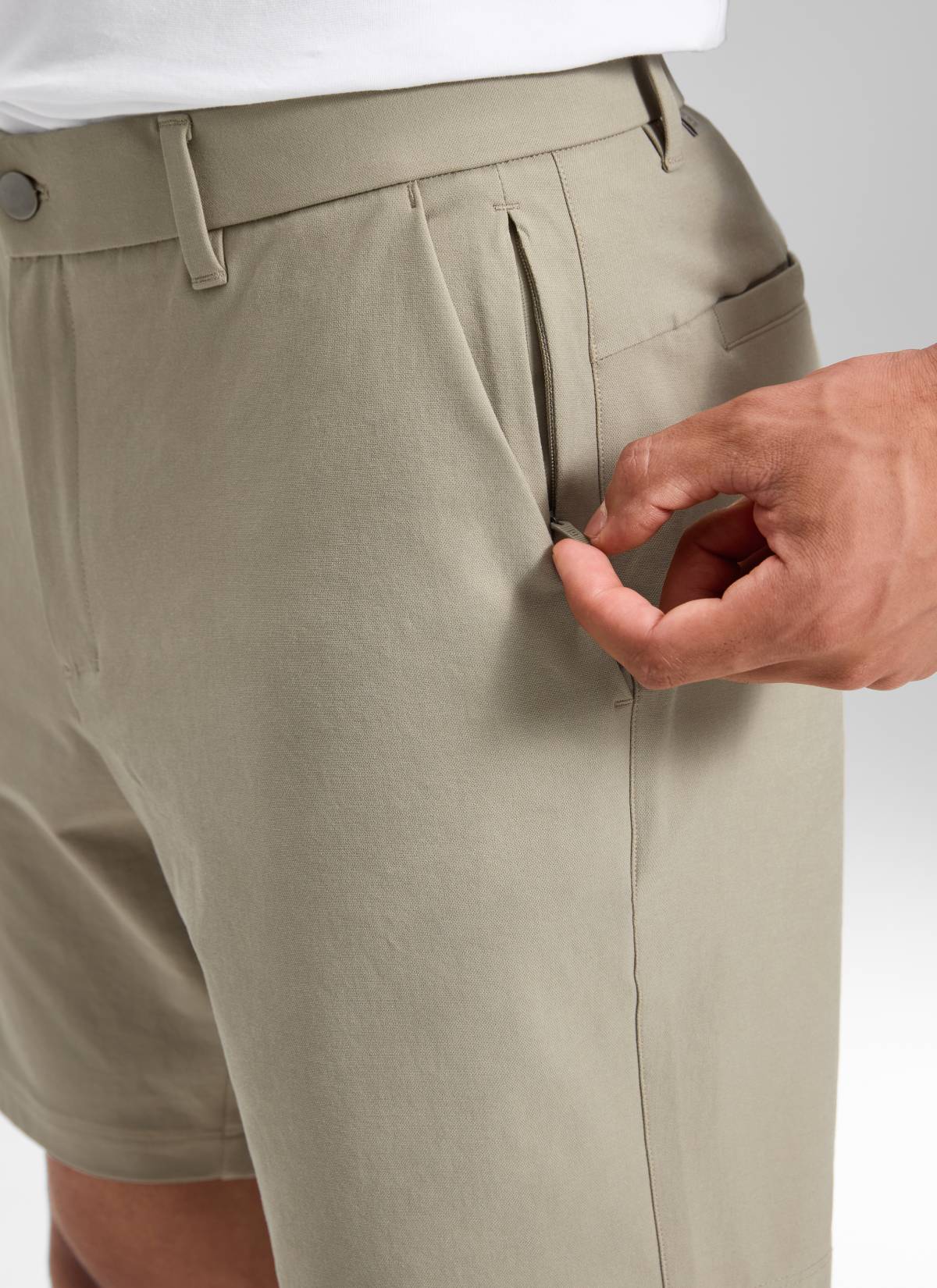 CRZ YOGA Men's Stretch Cotton Golf Mid Rise Pocket Chino Shorts 7