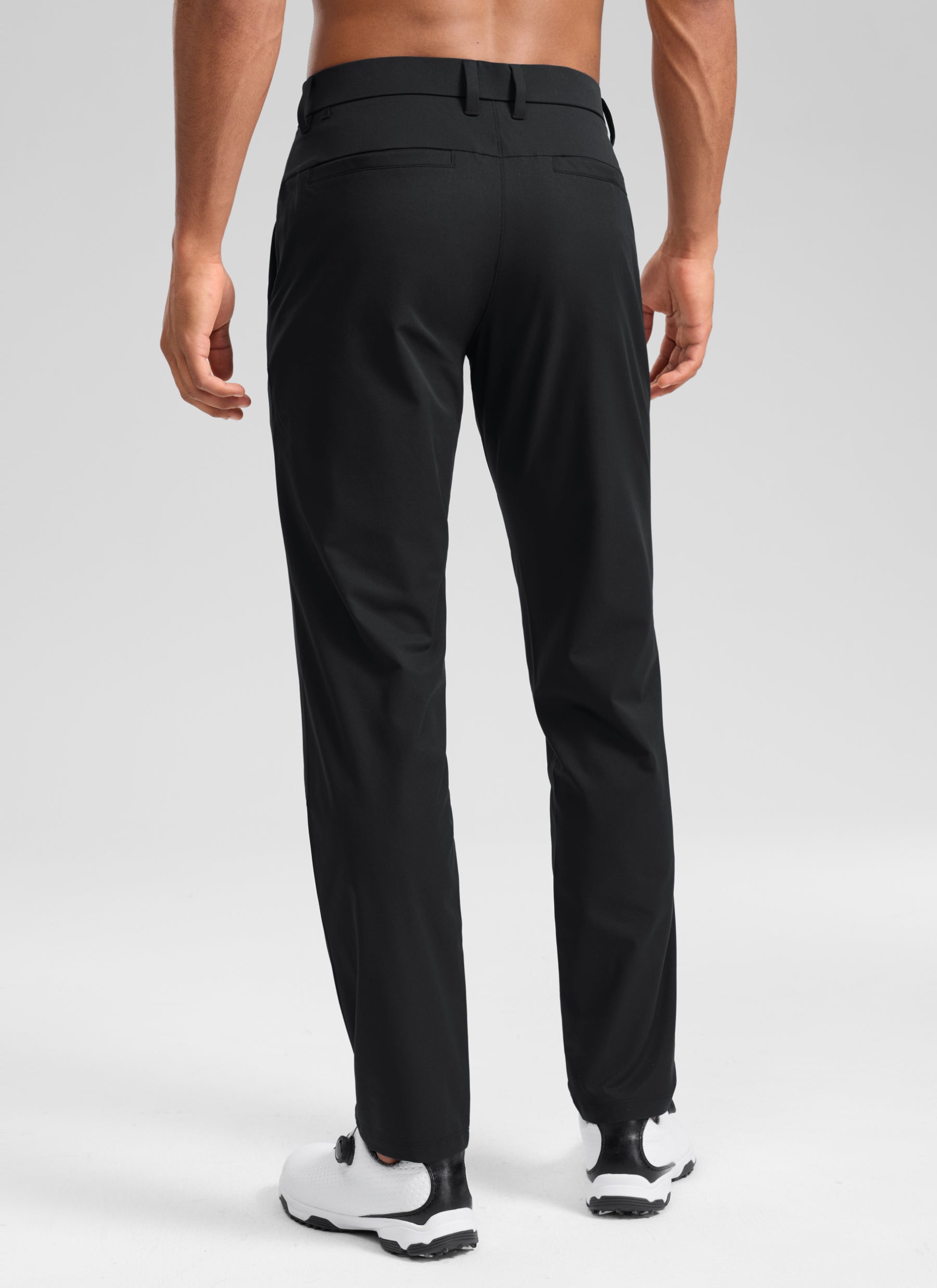 CRZ YOGA Men's BreezeLite Lightweight Golf Mid Rise Pocket Pant 32
