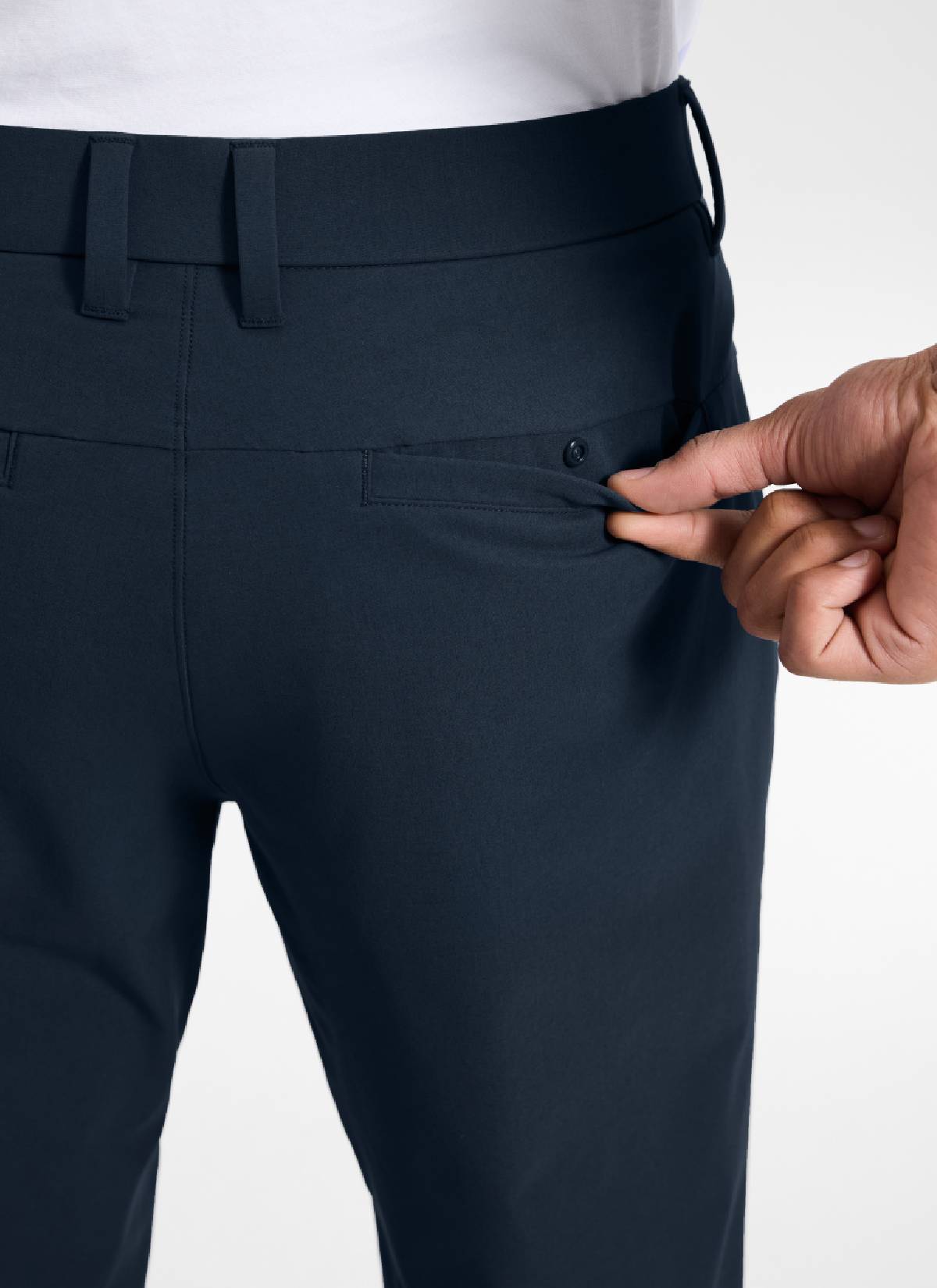 CRZ YOGA Men's BreezeLite Lightweight Golf Mid Rise Pocket Pant 32