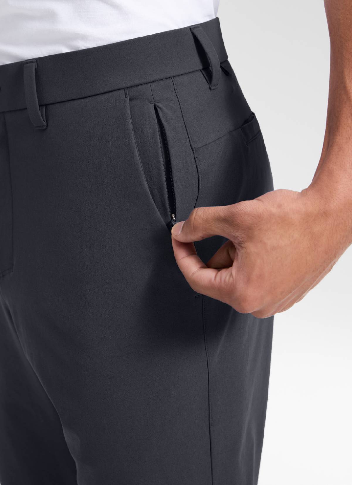 CRZ YOGA Men's BreezeLite Lightweight Golf Mid Rise Pocket Pant 32