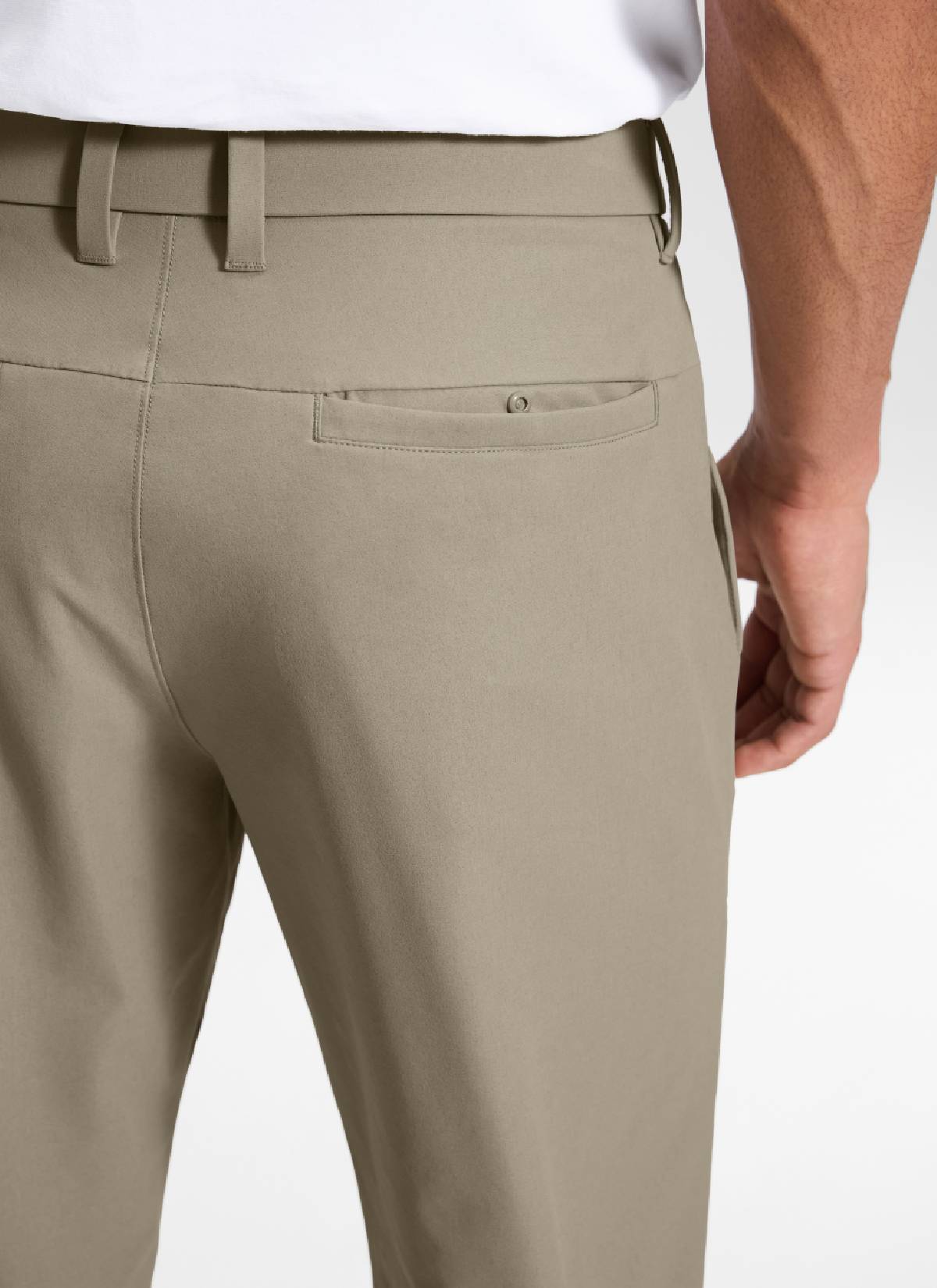 CRZ YOGA Men's BreezeLite Lightweight Golf Mid Rise Pocket Pant 32