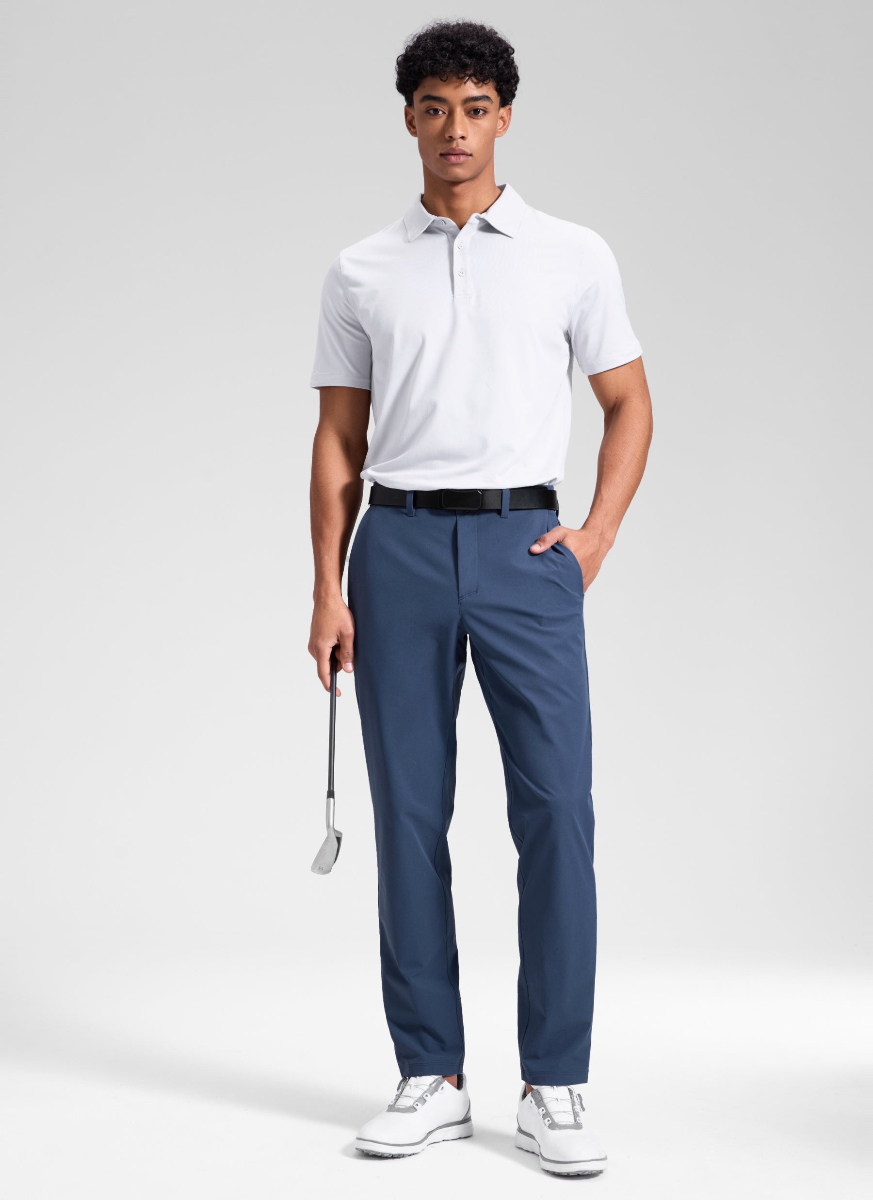 CRZ YOGA Men's BreezeLite Lightweight Golf Mid Rise Pocket Pant 30