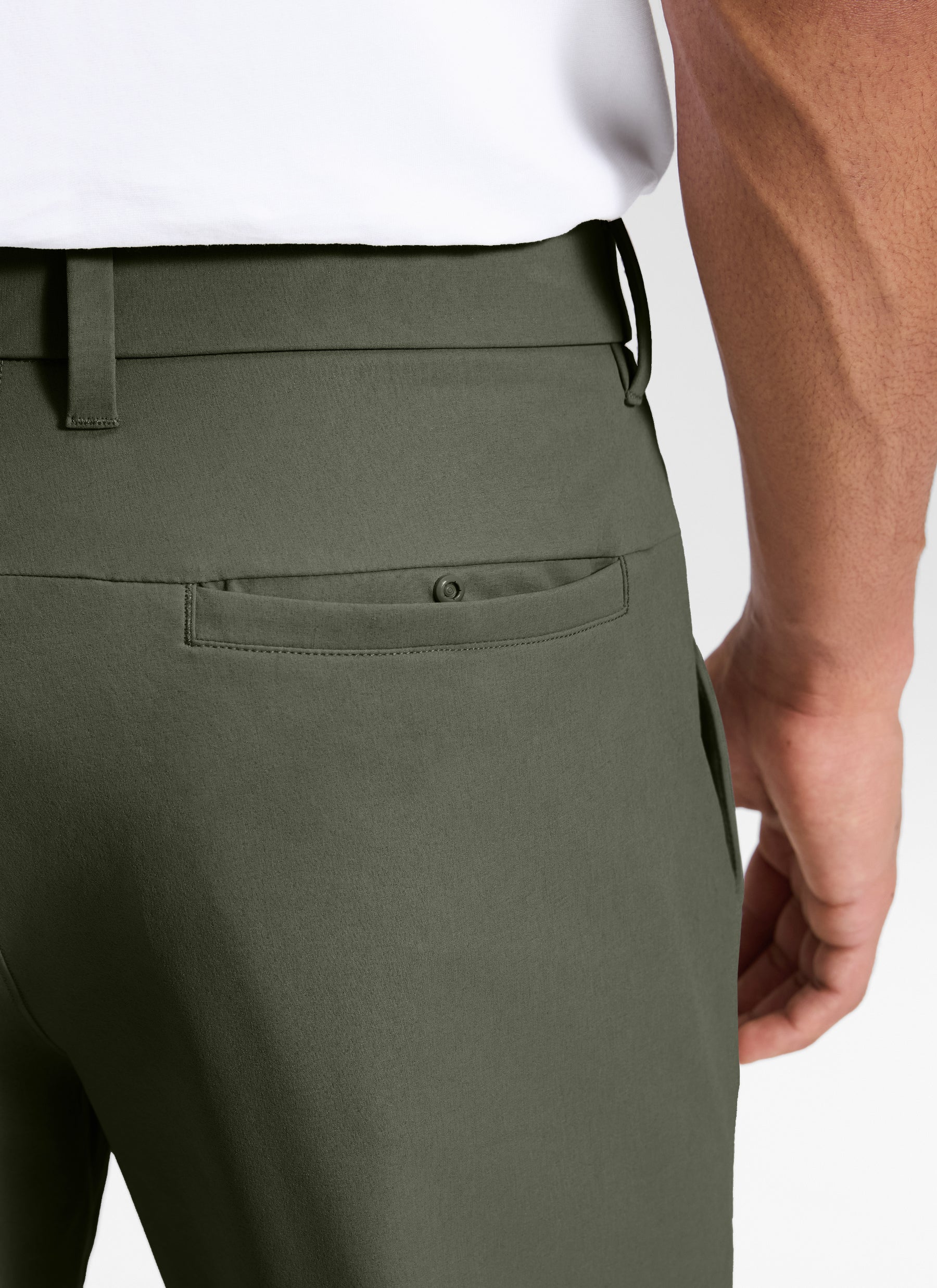 CRZ YOGA Men's BreezeLite Lightweight Golf Mid Rise Pocket Pant 32