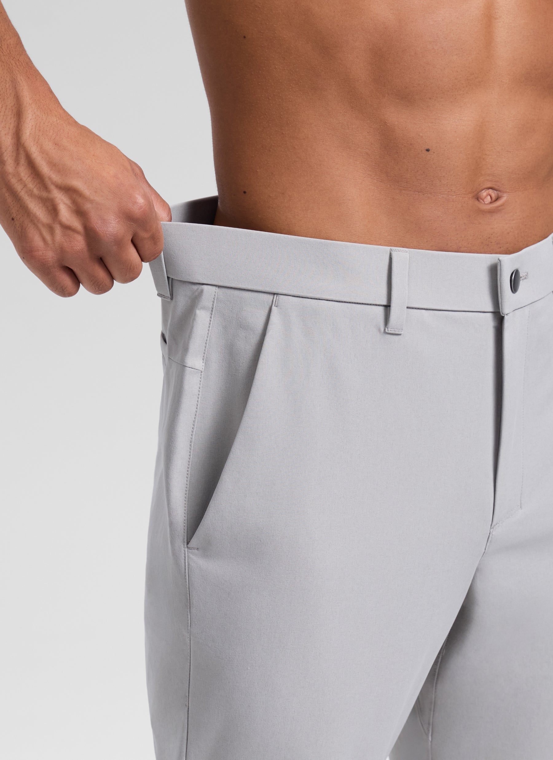 CRZ YOGA Men's BreezeLite Lightweight Golf Mid Rise Pocket Pant 32