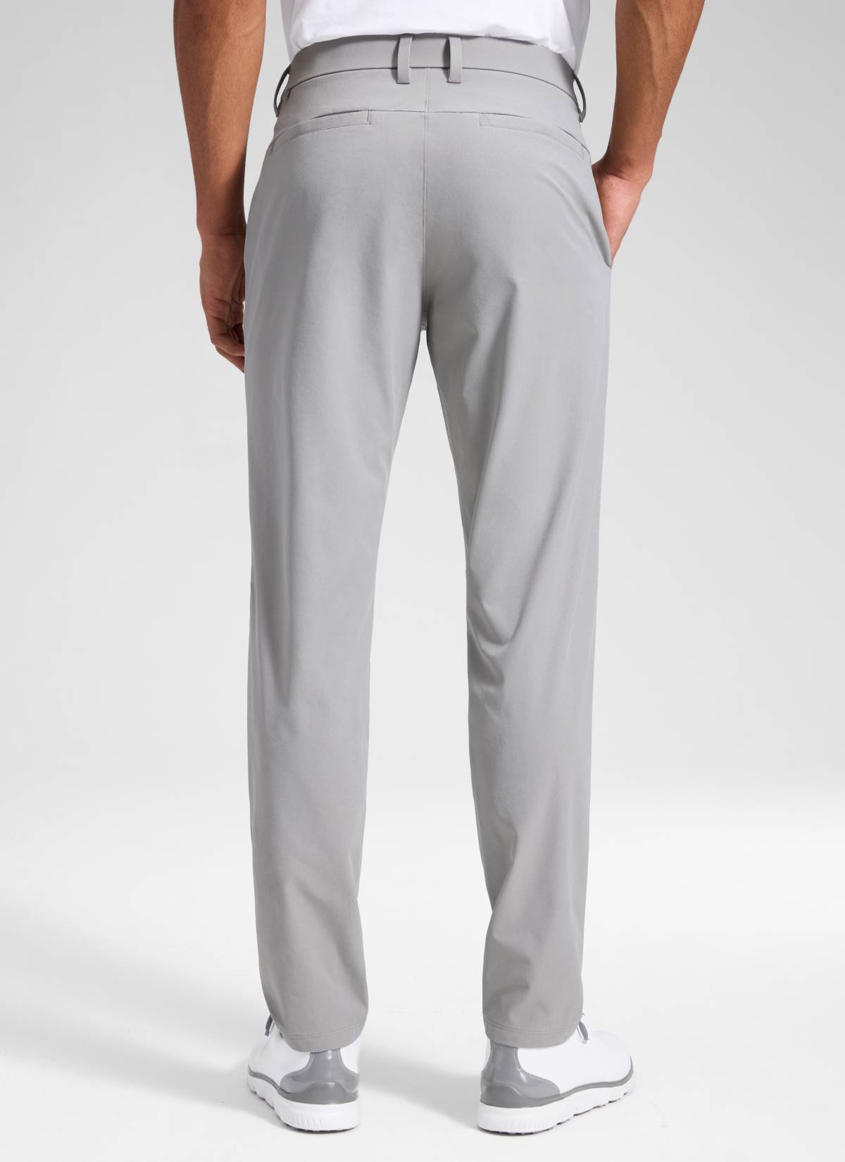 CRZ YOGA Men's BreezeLite Lightweight Golf Mid Rise Pocket Pant 30