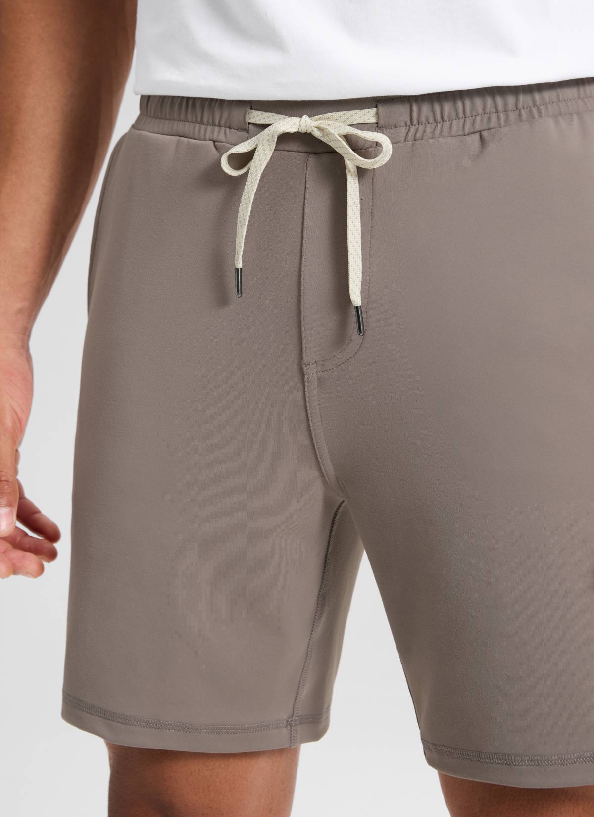 CRZ YOGA Men's Workout Mid Rise Drawstring Performance Knit Shorts 7