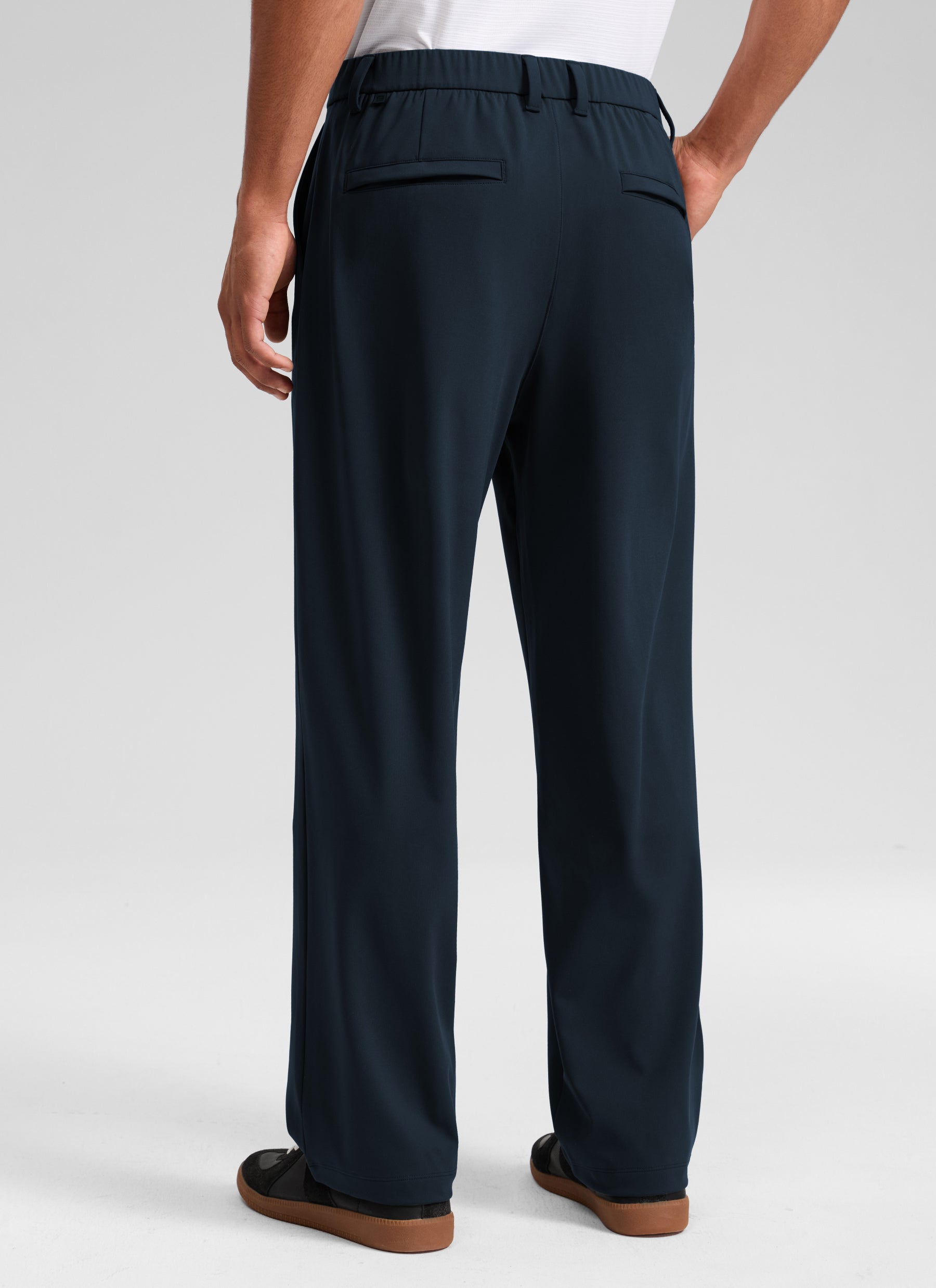 CRZ YOGA Men's 4-Way Stretch Casual Pocket Golf Quick-drying Pants 30