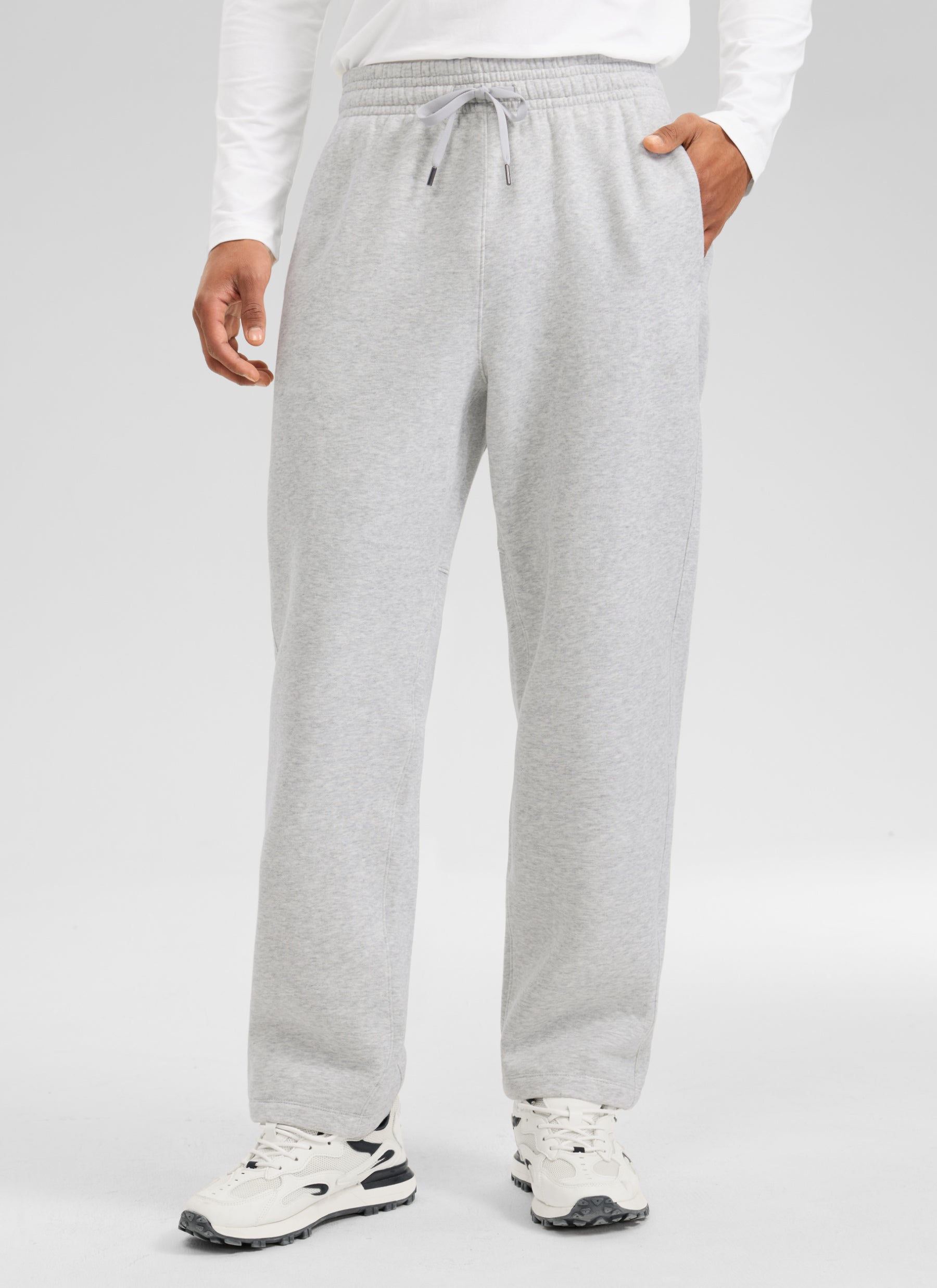 CRZ YOGA Men's Fleece Lined Casual Mid Rise Sweatpant 30