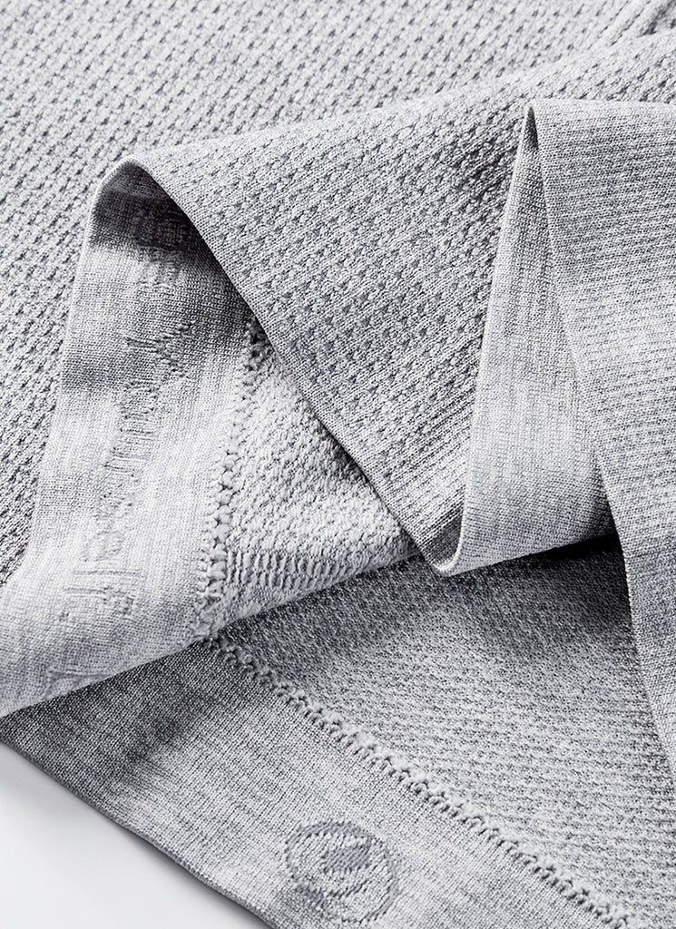 CRZ YOGA Women's Train Slim Fit Tops Speedy Seamless Racerback Tank Heather Grey